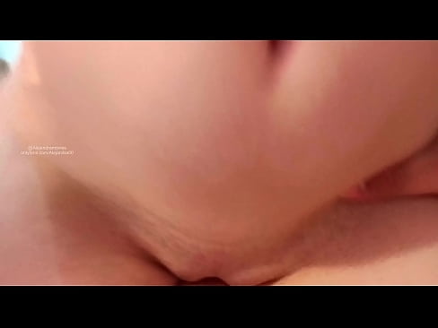 ❤️ Durmindo no cuarto da miña irmá e así espertei Porno na pornografía gl.ixiporn.ru ❌❤